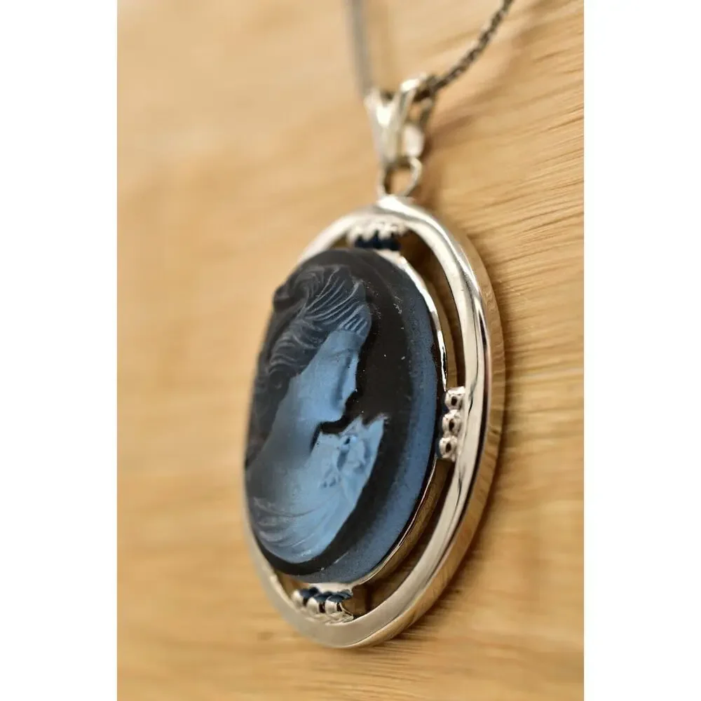Unbranded stunning necklace